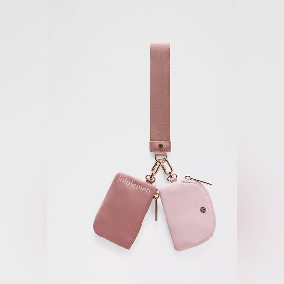lululemon athletica Handbags - Lululemon Dual Pouch Wristlet💝Popular Gift🎁Colour-Spiced Chai/Pink Haze, New